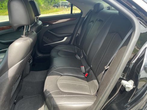 Used 2010 Cadillac CTS Luxury RWD image 12
