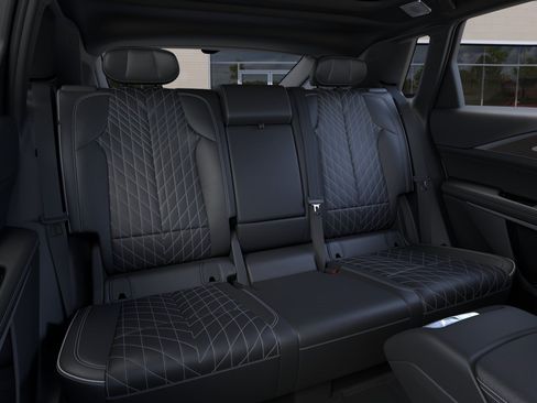 New 2027 Cadillac Lyriq Signature Sport w/ Nappa Leather Package AWD/4WD image 17