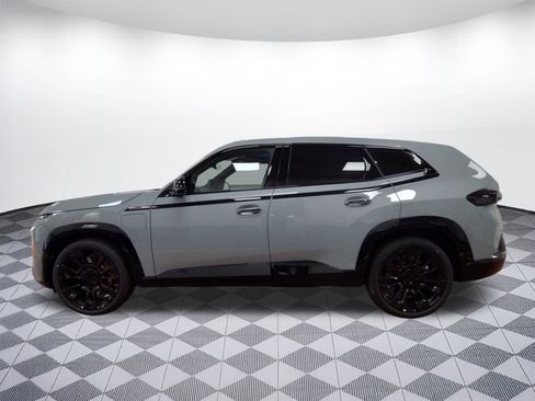 Used 2026 BMW XM Label Red image 2