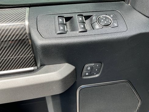 Used 2018 Ford F150 Raptor w/ Equipment Group 802A Luxury AWD/4WD image 31