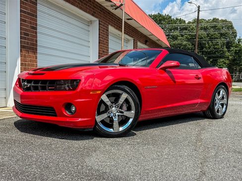 Used 2011 Chevrolet Camaro SS w/ RS Package RWD image 2