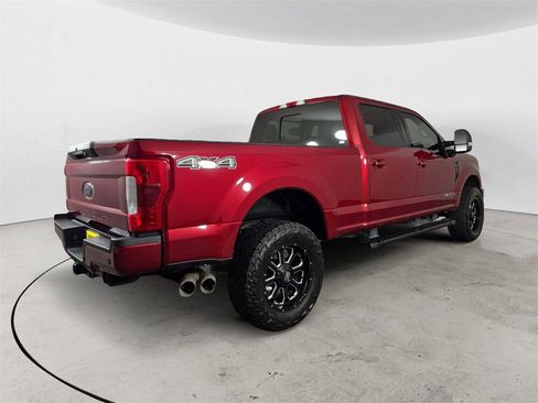 Used 2019 Ford F250 Lariat w/ Lariat Ultimate Package image 5