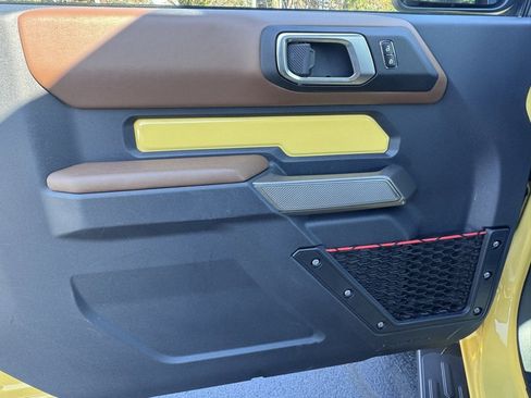 Used 2023 Ford Bronco Heritage Edition image 23