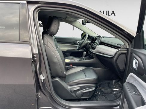 Used 2022 Jeep Compass Latitude image 15