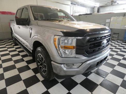 Used 2022 Ford F150 XLT w/ Equipment Group 301A Mid image 3