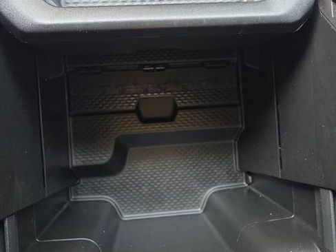 Used 2025 RAM 1500 Big Horn AWD/4WD image 19