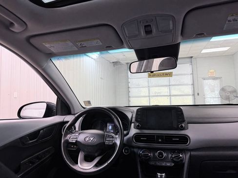 Used 2018 Hyundai Kona SEL w/ SEL Tech Package 02 AWD/4WD image 24