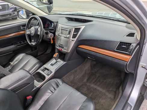 Used 2014 Subaru Outback 2.5i Limited w/ Moonroof Package image 33