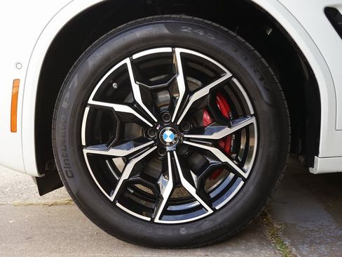 Used 2024 BMW X3 M40i w/ Premium Package image 34