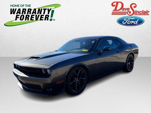 Used 2020 Dodge Challenger R/T image 1