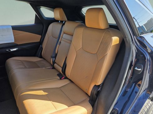 Used 2024 Lexus RX 350 Premium Plus w/ Accessory Package (P2) FWD image 17