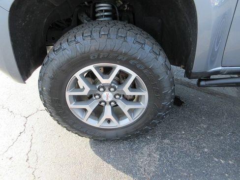 Used 2019 GMC Canyon All Terrain w/ Trailering Package AWD/4WD image 14