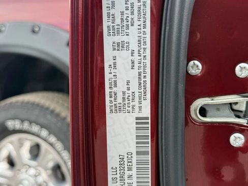 Used 2024 RAM 3500 Big Horn w/ Level 2 Equipment Group image 19