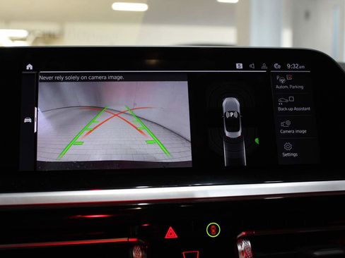 Certified 2022 BMW Z4 M40i w/ Premium Package image 19