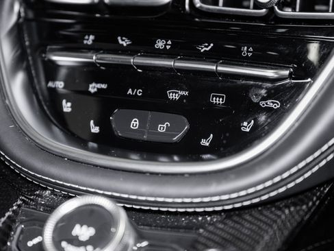 Used 2023 Aston Martin DBX 707 image 35