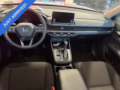 Certified 2025 Honda CR-V LX image 5