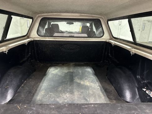 Used 2005 Ford F150 XL image 22