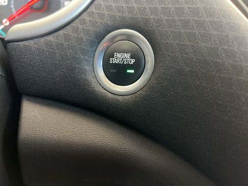 Used 2024 Chevrolet Malibu LT image 36