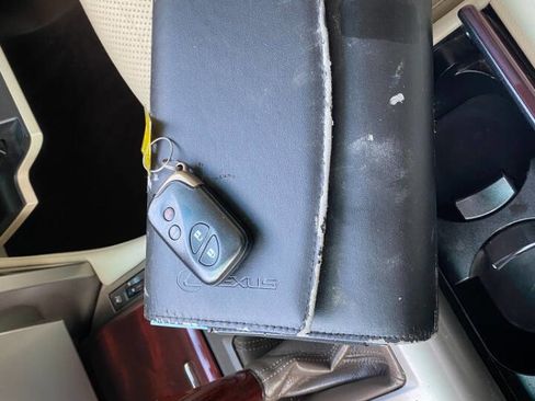 Used 2013 Lexus GX 460 Premium image 19