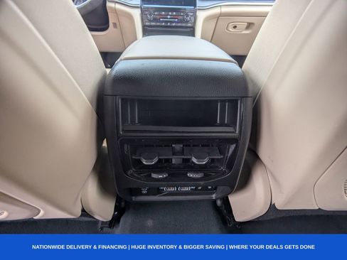 Used 2023 Jeep Grand Cherokee 4WD 4xe w/ Luxury Tech Group II image 18