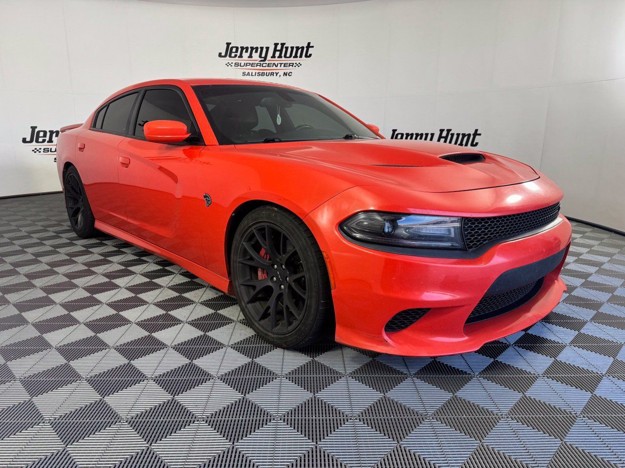 Used 2016 Dodge Charger SRT Hellcat RWD image 6