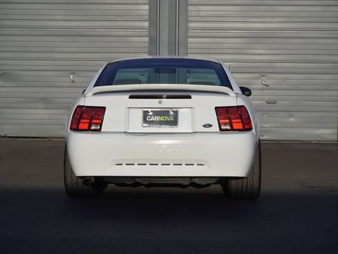 Used 2000 Ford Mustang Coupe RWD image 4