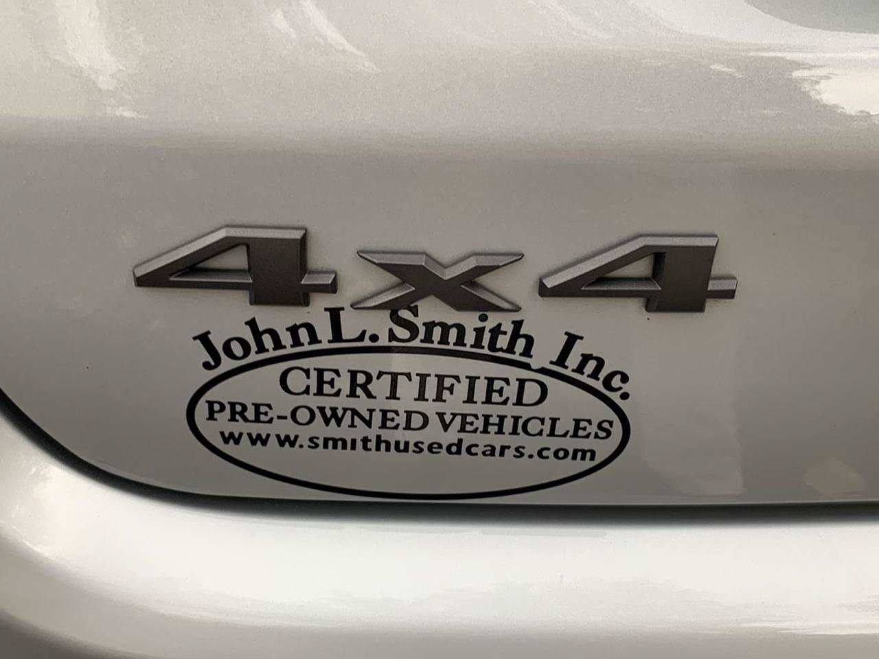 Used 2025 Jeep Compass Trailhawk AWD/4WD image 29