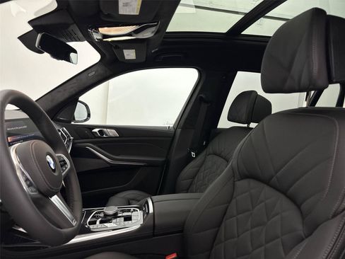 New 2027 BMW X7 xDrive40i w/ M Sport Package AWD/4WD image 24