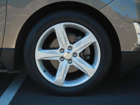 Used 2018 Chevrolet Equinox LT AWD/4WD image 12