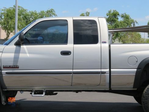 Used 2000 Dodge Ram 2500 Truck 4x4 Quad Cab image 18