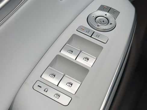 New 2026 Genesis GV70 2.5T Advanced AWD/4WD image 22