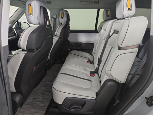 Used 2024 Rivian R1S Adventure AWD/4WD image 21
