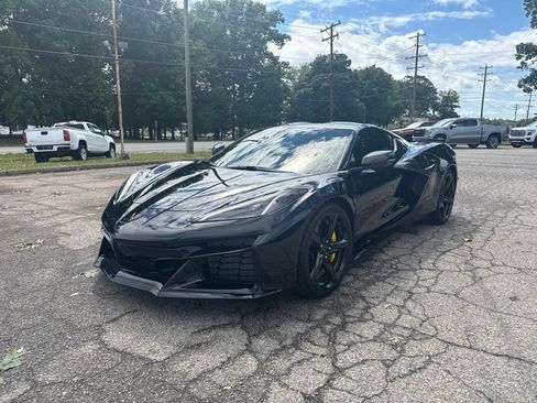 Used 2025 Chevrolet Corvette Z06 w/ Stealth Interior Trim Package RWD image 1