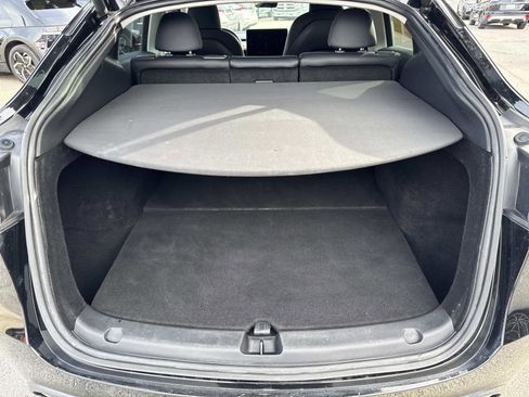 Used 2023 Tesla Model Y Long Range image 5