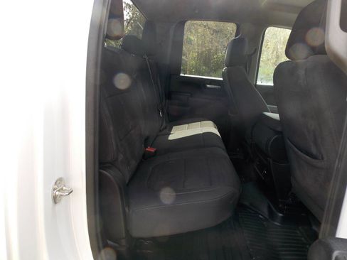 Used 2021 Chevrolet Silverado 2500 W/T w/ WT Convenience Package image 16