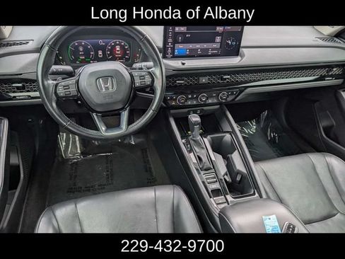 Used 2023 Honda Accord Touring image 18
