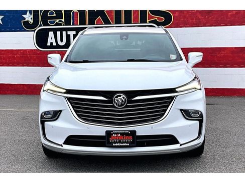 Used 2022 Buick Enclave Premium image 3