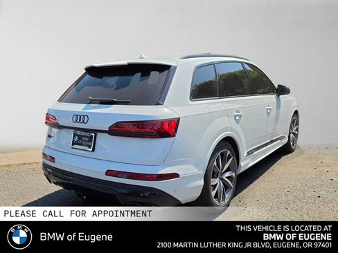 Used 2023 Audi SQ7 Prestige AWD/4WD image 3