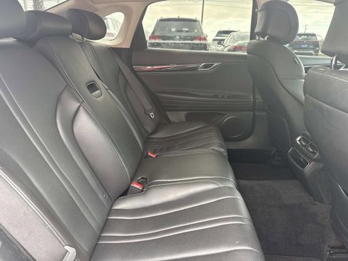 Used 2022 Genesis G80 2.5T image 9