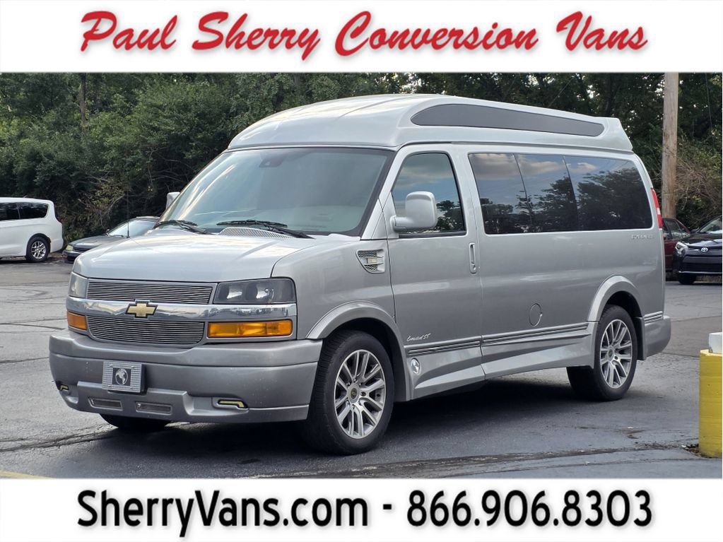 Used 2021 Chevrolet Express 2500 LS w/ Enhanced Convenience Package RWD image 1