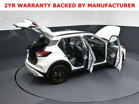 Used 2024 Nissan Kicks SR w/ SR Premium Package image 49