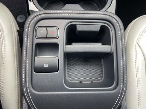 Used 2025 Ford Mustang Mach-E Premium RWD image 26