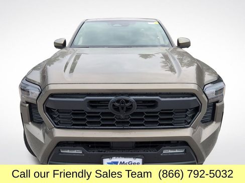 New 2026 Toyota Tacoma TRD Off-Road w/ TRD Off Road Premium Package AWD/4WD image 8