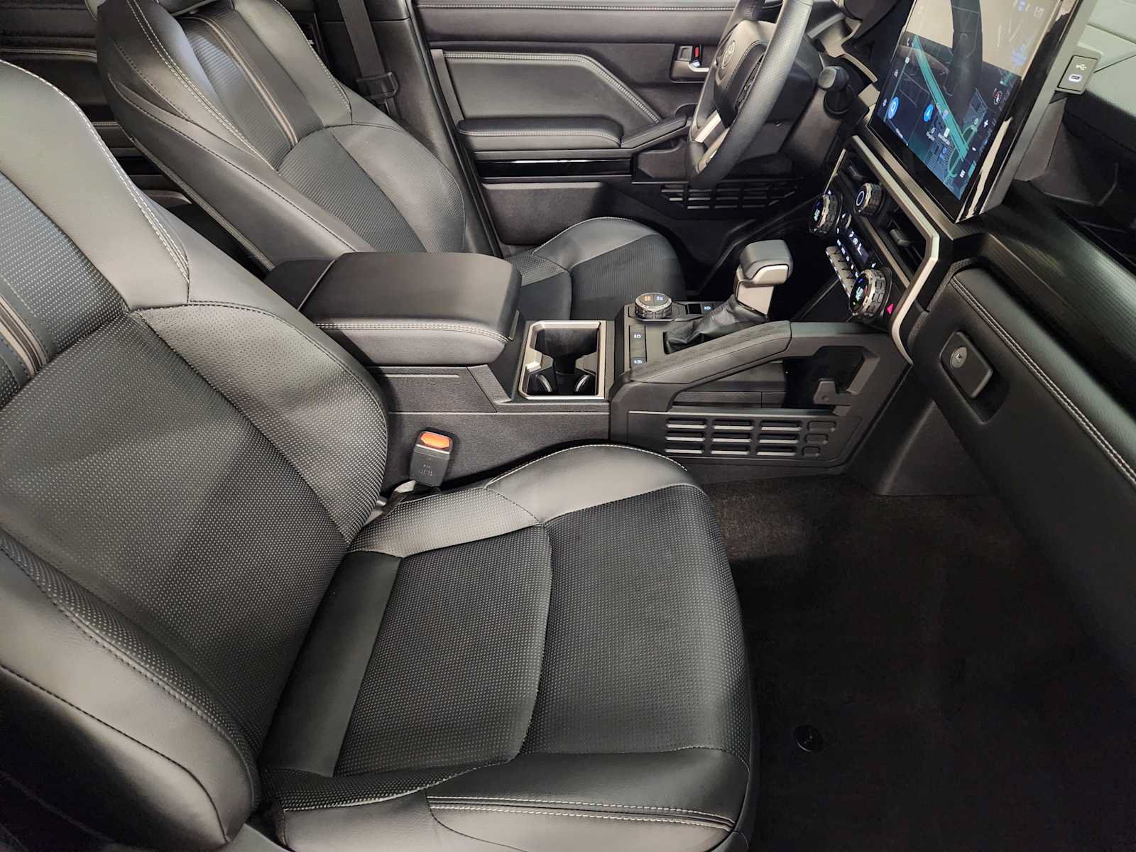 Used 2026 Toyota 4Runner Limited RWD image 3