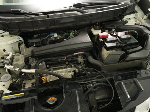 Used 2016 Nissan Rogue SL w/ SL Premium Package image 54