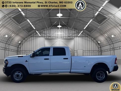 Used 2024 RAM 3500 Tradesman image 6