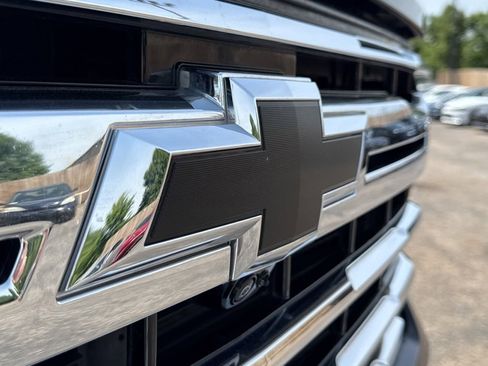 Used 2024 Chevrolet Silverado 2500 LTZ w/ LTZ Plus Package AWD/4WD image 58