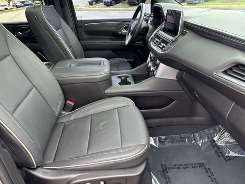 Certified 2023 GMC Yukon SLT image 36