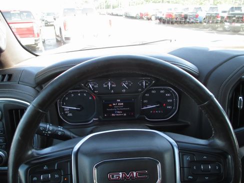 Used 2019 GMC Sierra 1500 SLT w/ SLT Premium Package image 33