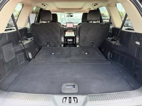 Certified 2023 Lincoln Aviator Reserve AWD/4WD image 21
